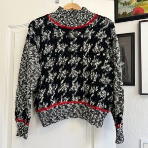 Vintage Liz Claiborne Collection Hand Knit Sweater. Size: Small